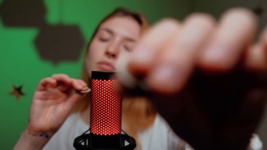 SonicPorn – SFW ASMR wooden sounds in deutscher Sprache